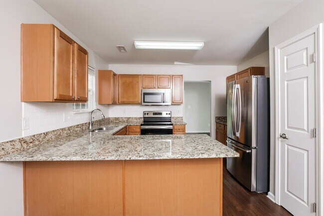 Building Photo - 4027 Taylor Oaks Dr