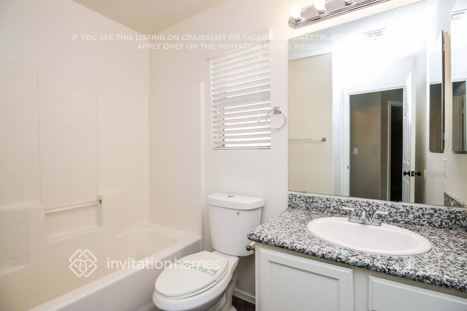 Building Photo - 2345 S Ananea