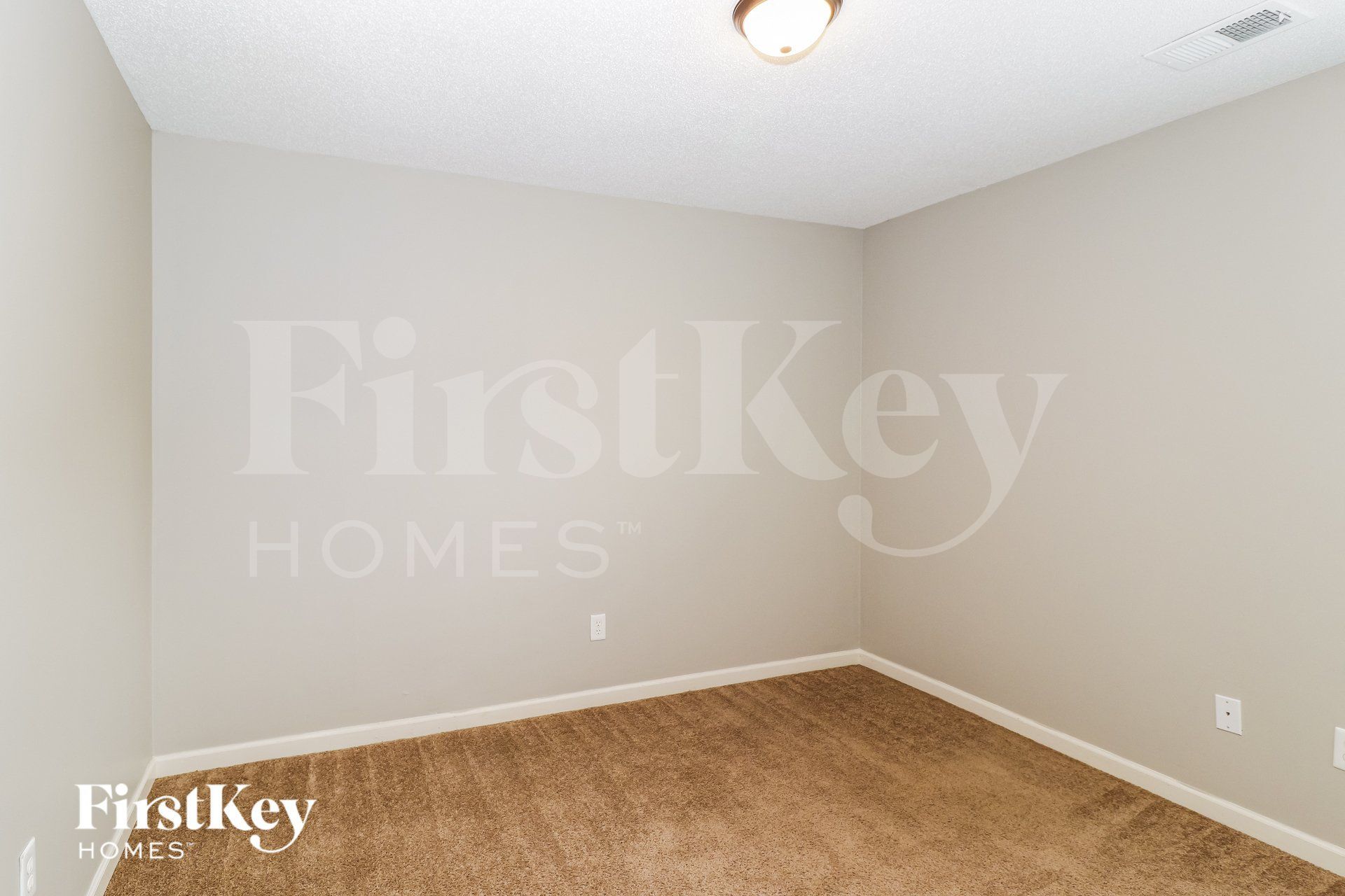 Building Photo - 10219 Cottage Oaks Cove