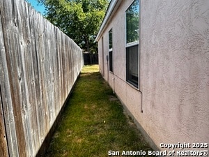 Building Photo - 5040 Anacacho St