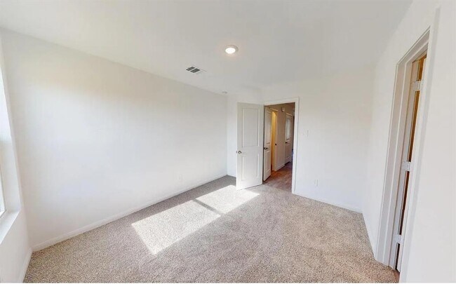Building Photo - 16478 Valerie Marie Pl