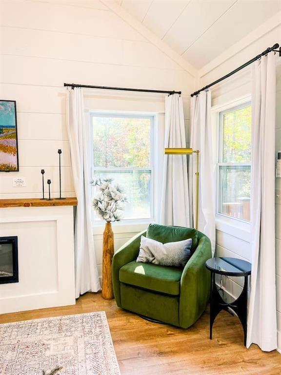 Building Photo - 300 Burbano Creekside Lndg