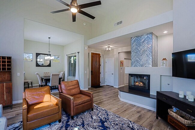 Building Photo - 7086 E Whispering Mesquite Trail