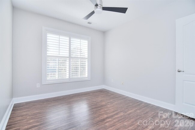 Building Photo - 11058 Cedar Walk Lane