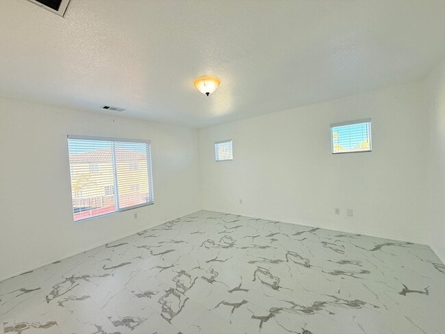 Building Photo - Move-In Ready 4-Bedroom Home on a Corner Lot | Lompoc CA