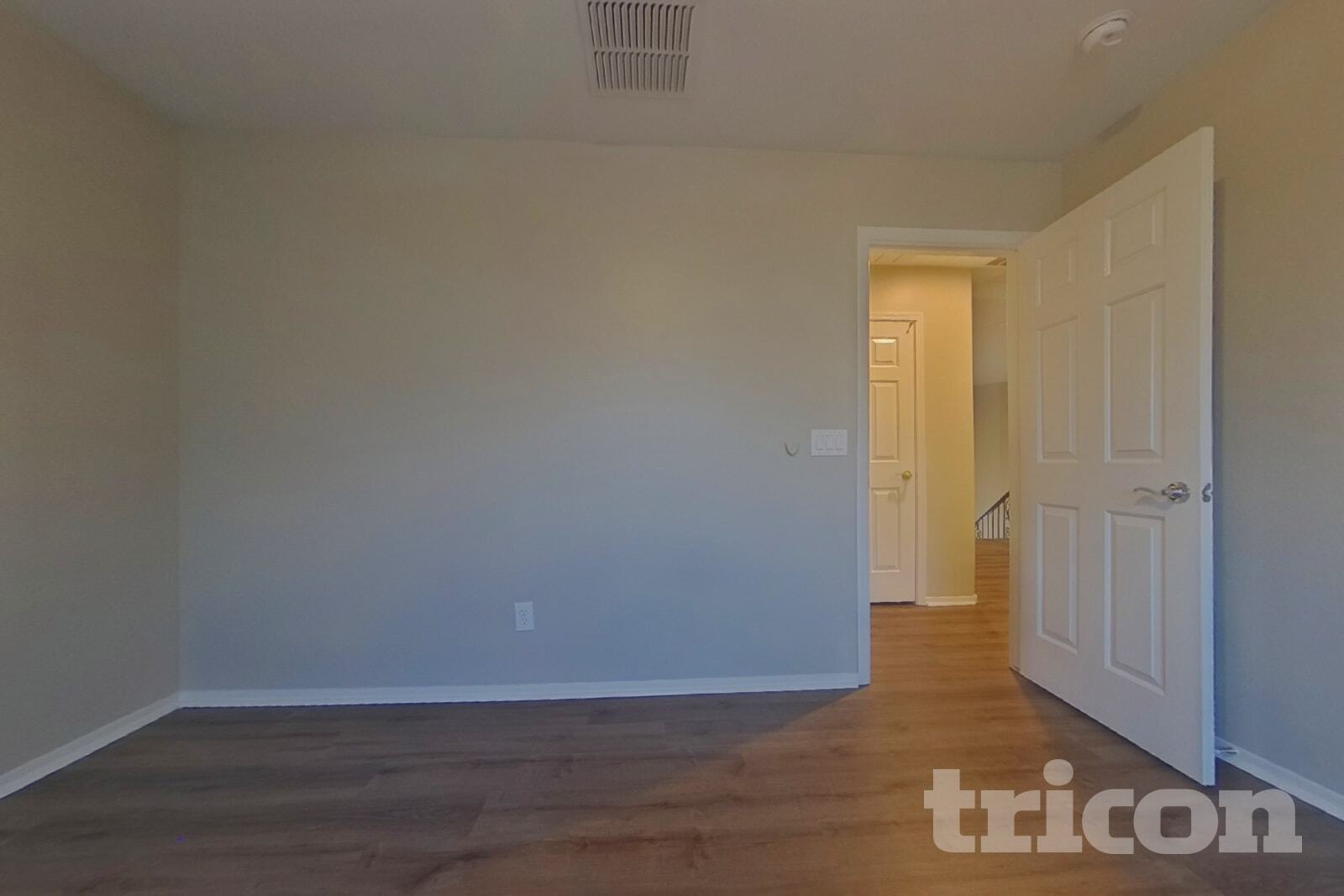 Building Photo - 5733 W Milada Dr