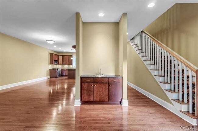 Building Photo - 11 Ojibwa Cir