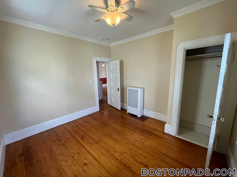 Building Photo - 12 Gilman Terrace