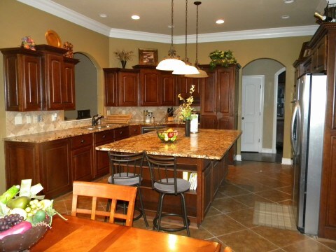 Building Photo - 5309 Cypress Dr