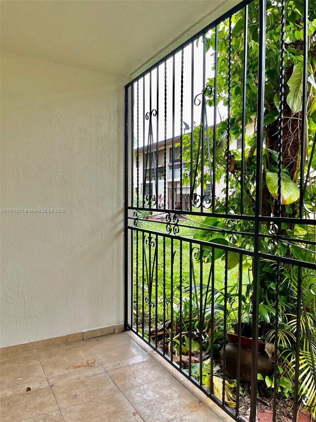 Building Photo - 6259 W 24th Ave