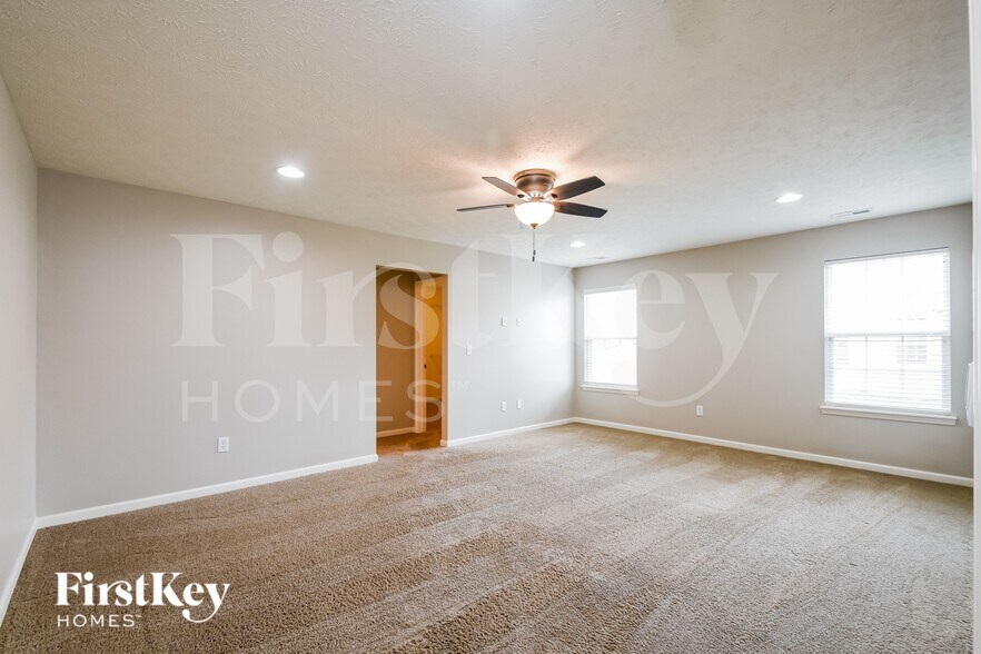 Building Photo - 5696 West Port Drive