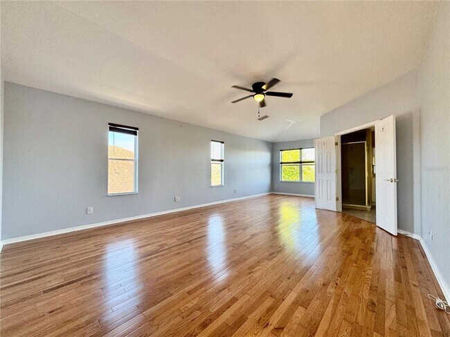 Building Photo - 11209 Village Brook Dr