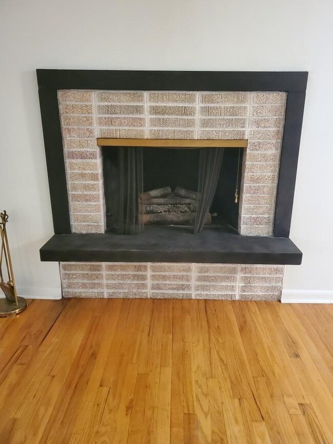 Fireplace - 1798 Tanglewood Dr