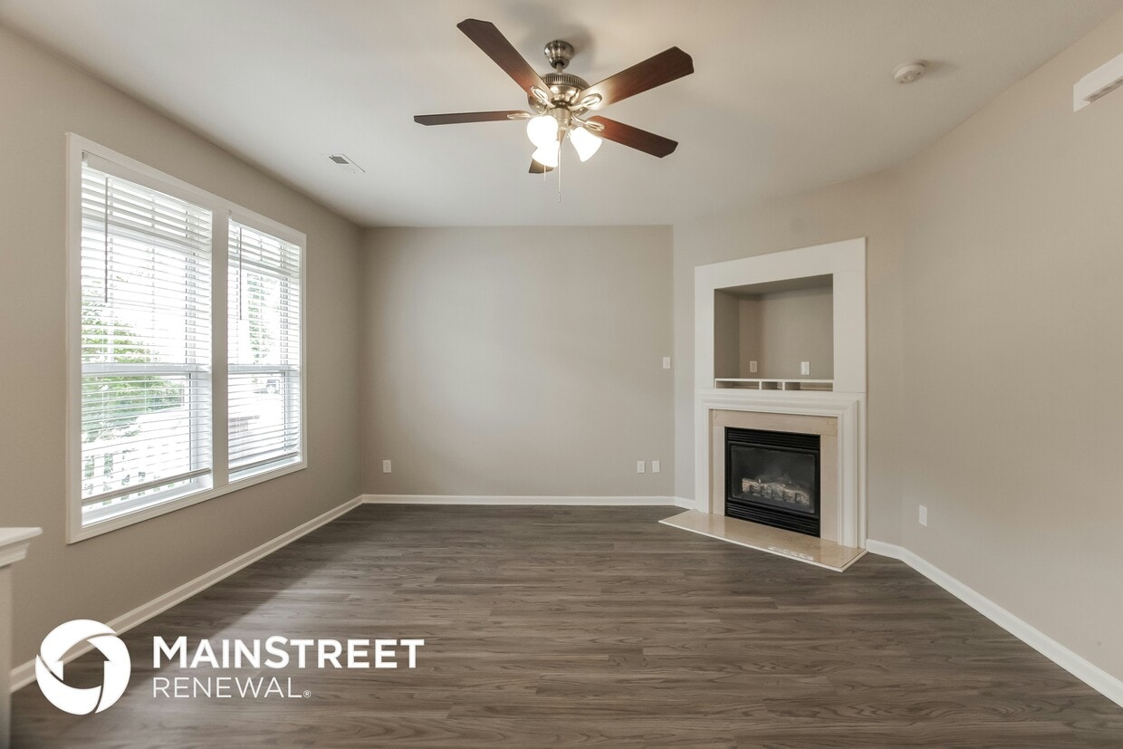 Building Photo - 8412 Spirea Ct
