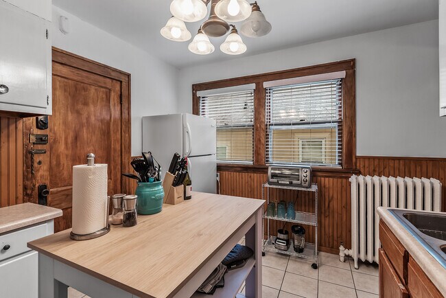 Building Photo - 3829 Blaisdell Ave