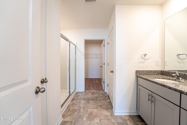 Building Photo - 322 Heritage Crossing Dr