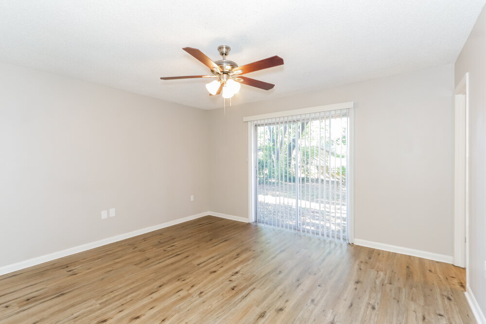 Building Photo - 4938 Hidden Hills Dr