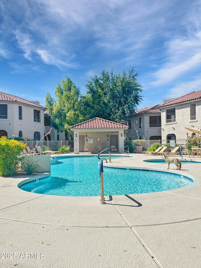Building Photo - 9455 E Raintree Dr