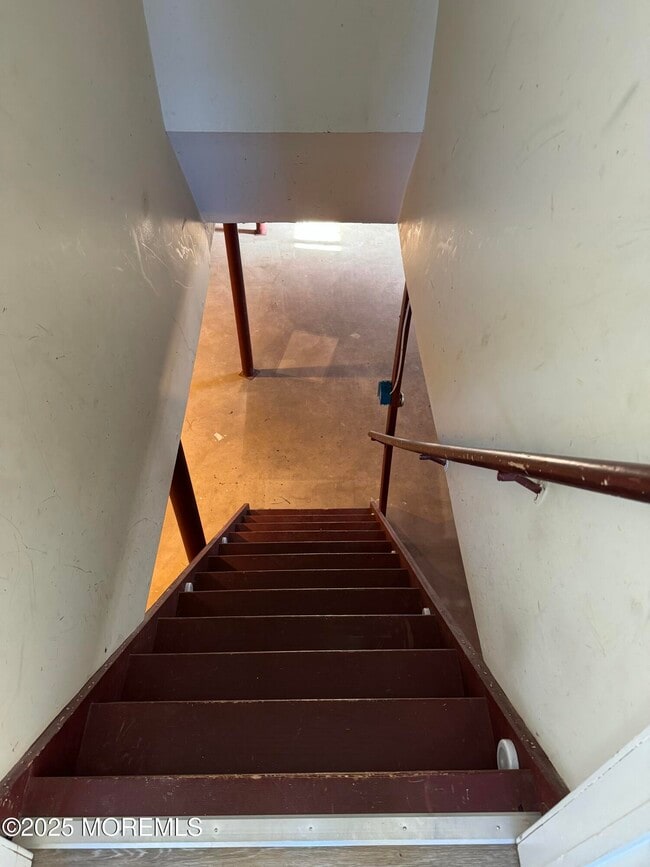 Building Photo - 109 Westwood Dr