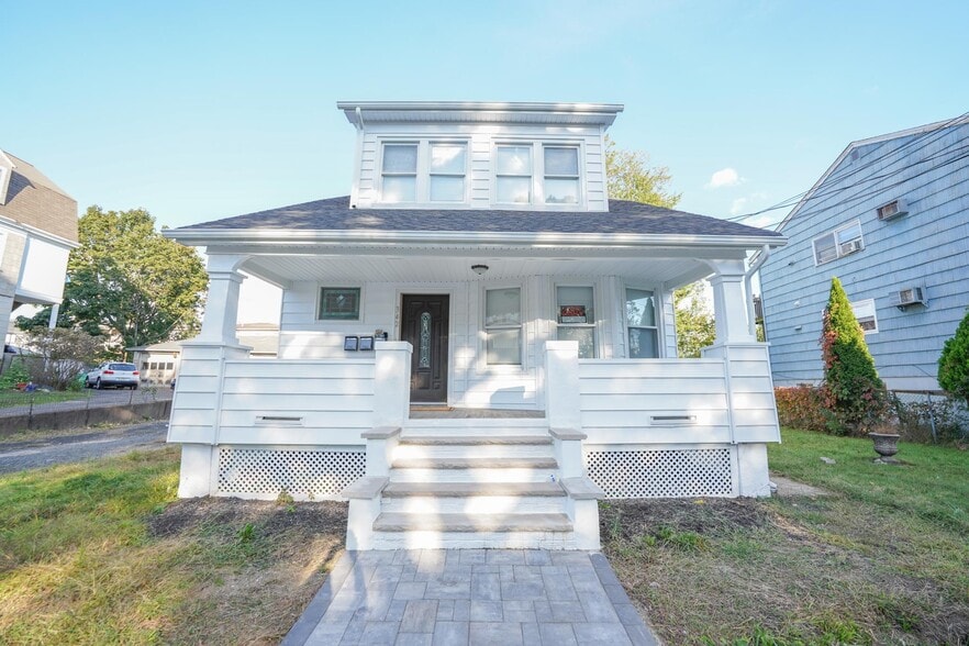 Front of house - 342 Morrissee Ave