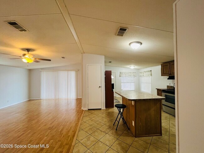 Building Photo - 1612 Cocoa Bay Blvd