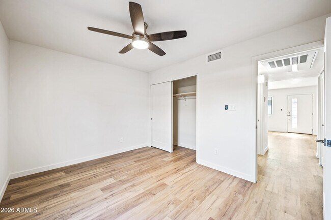 Building Photo - 4139 N 27th St