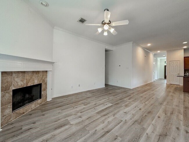 Building Photo - 73 E Montfair Blvd