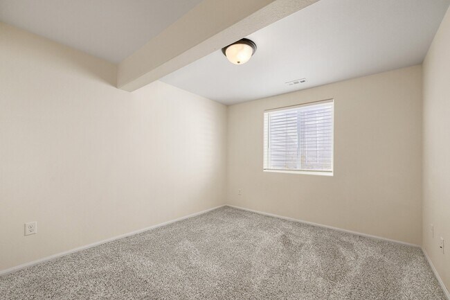Building Photo - 1791 Long Shadow Dr