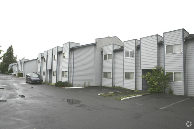 Building Photo - Newporter Apartments