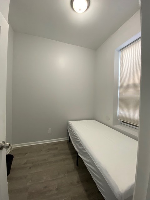 Building Photo - 260 W 24th Pl