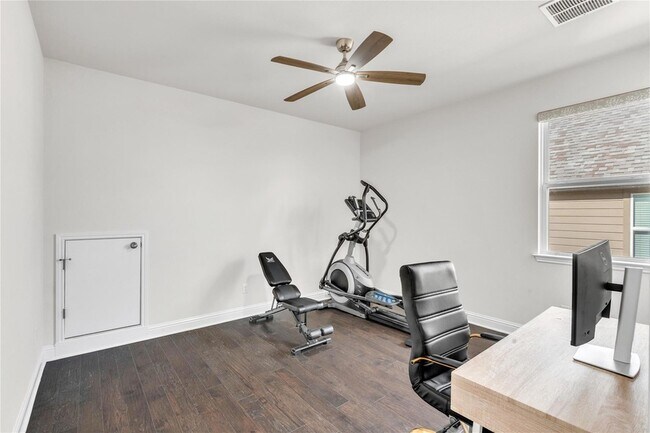 Building Photo - 4129 Bison Bend
