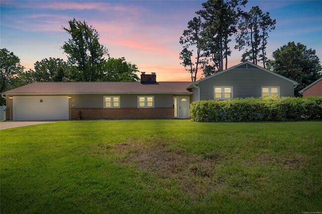 Building Photo - 104 Charles Dillard Ln