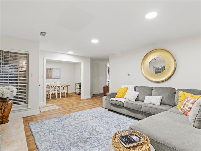 Building Photo - 14341 Haymeadow Cir