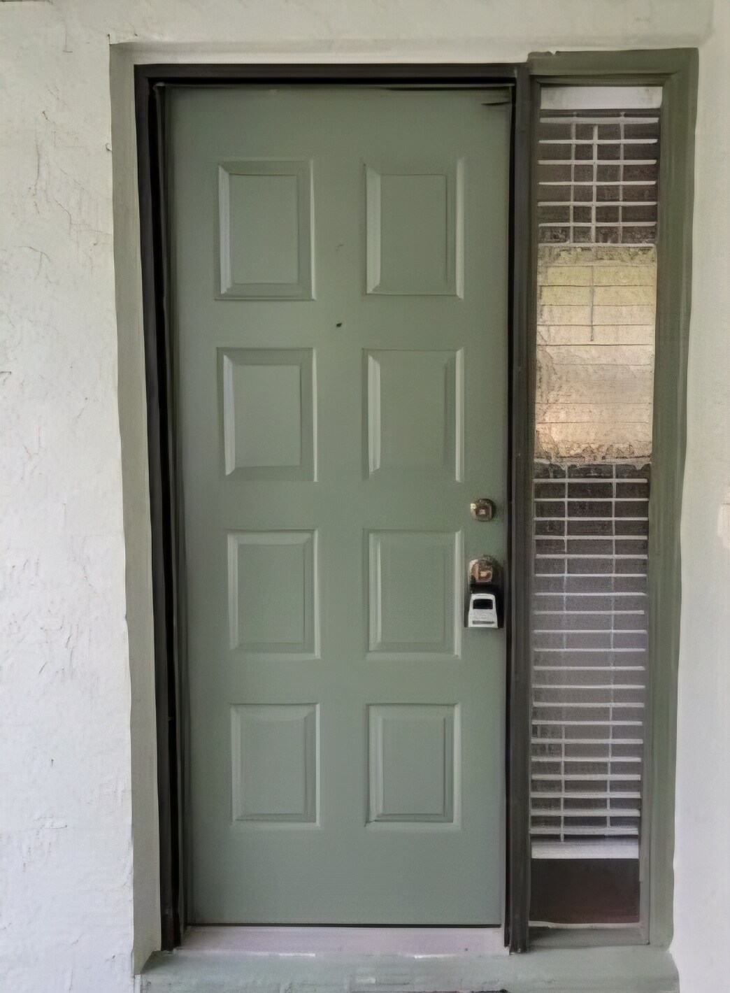 Building Photo - 4033 Carambola Cir N