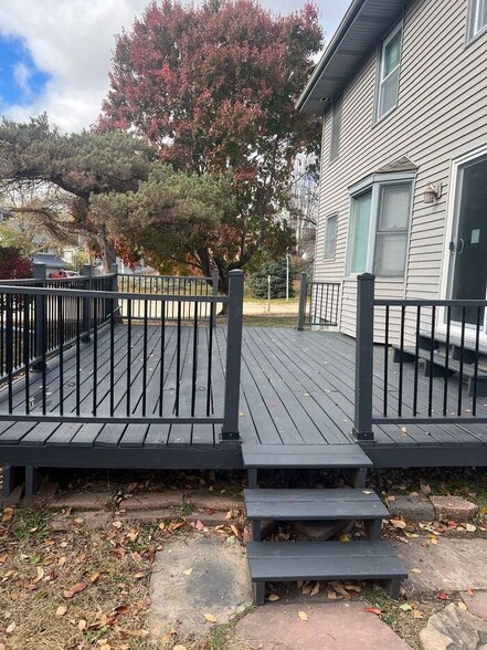 Building Photo - 3512 Maple St