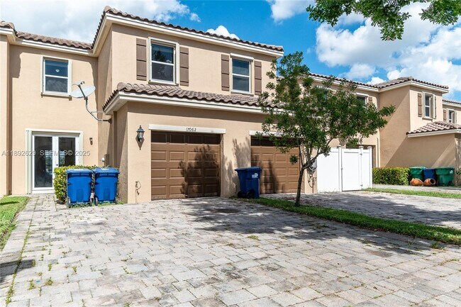 Building Photo - 17062 SW 95th Terrace