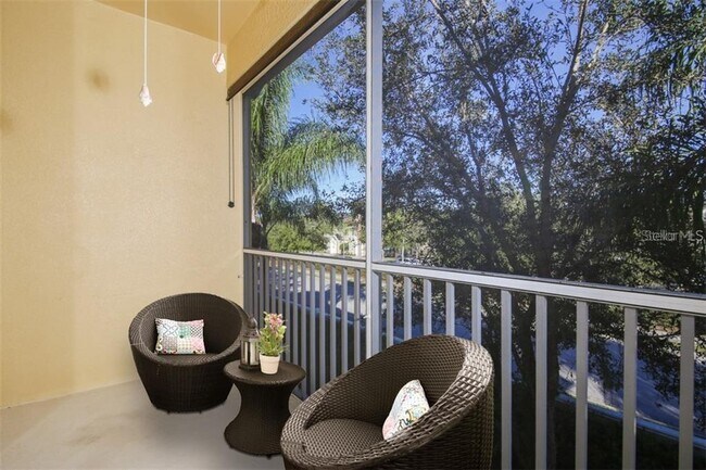 Building Photo - 7954 Moonstone Dr