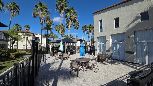 Building Photo - 3419 Winkler Ave