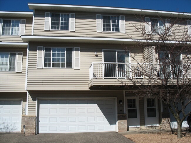 Building Photo - 2501 Cobble Hill Ct
