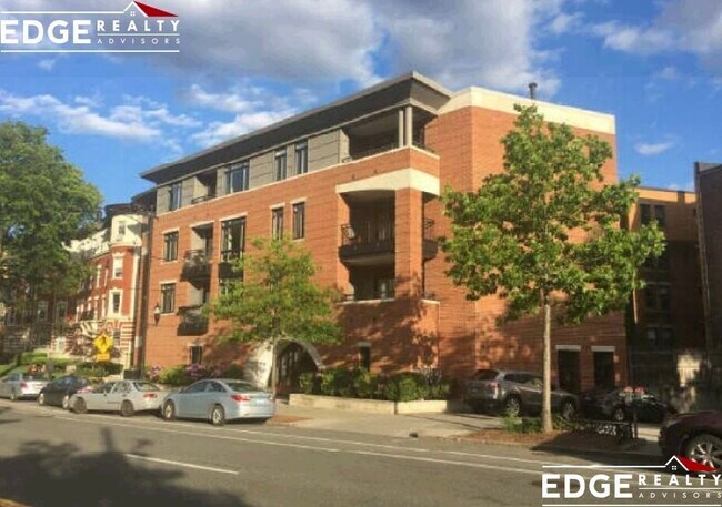 Building Photo - 1601 Beacon St