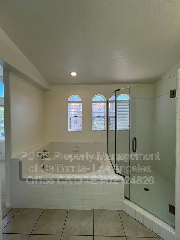 Building Photo - 2801 Sepulveda Blvd