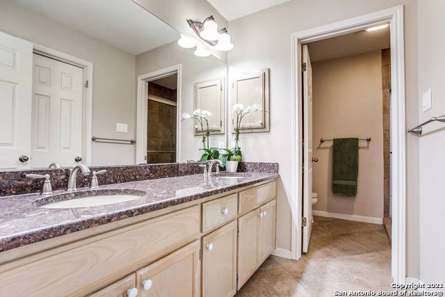 Building Photo - 14110 Vistawood-