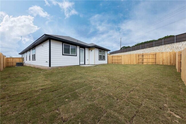 Building Photo - 5705 Respinto Dr