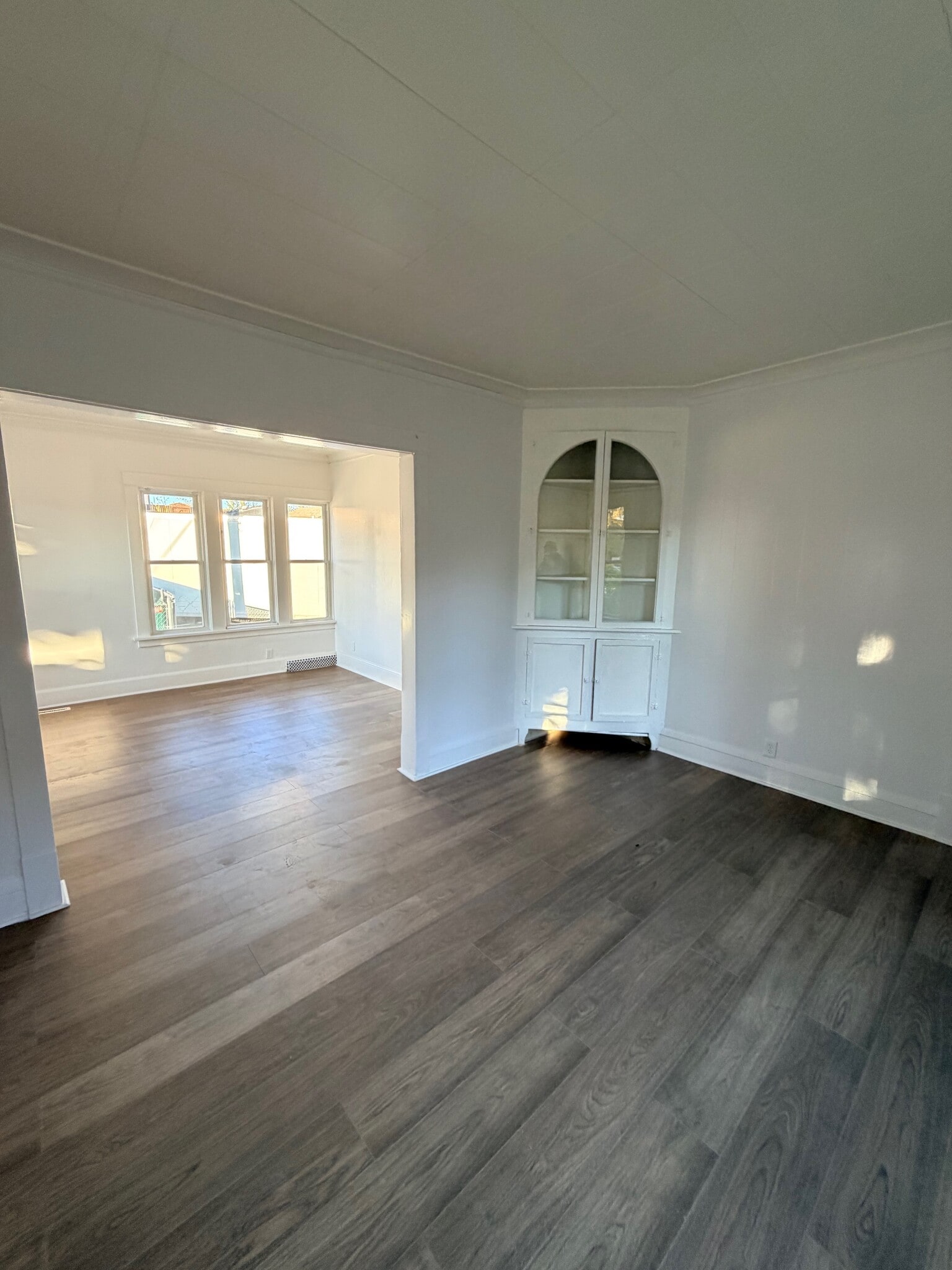 Building Photo - 1352 S 59th St