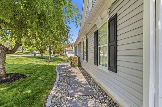 Building Photo - Woods at Louviers Colonial - Available June 1