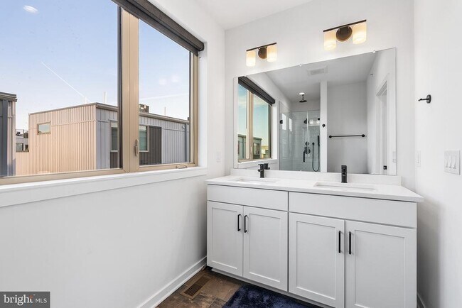 Building Photo - 3107 Birchview Walk