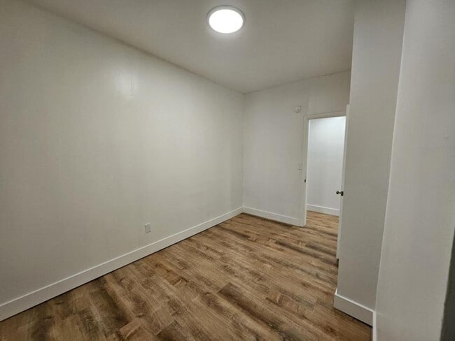 Building Photo - 75 5th Ave