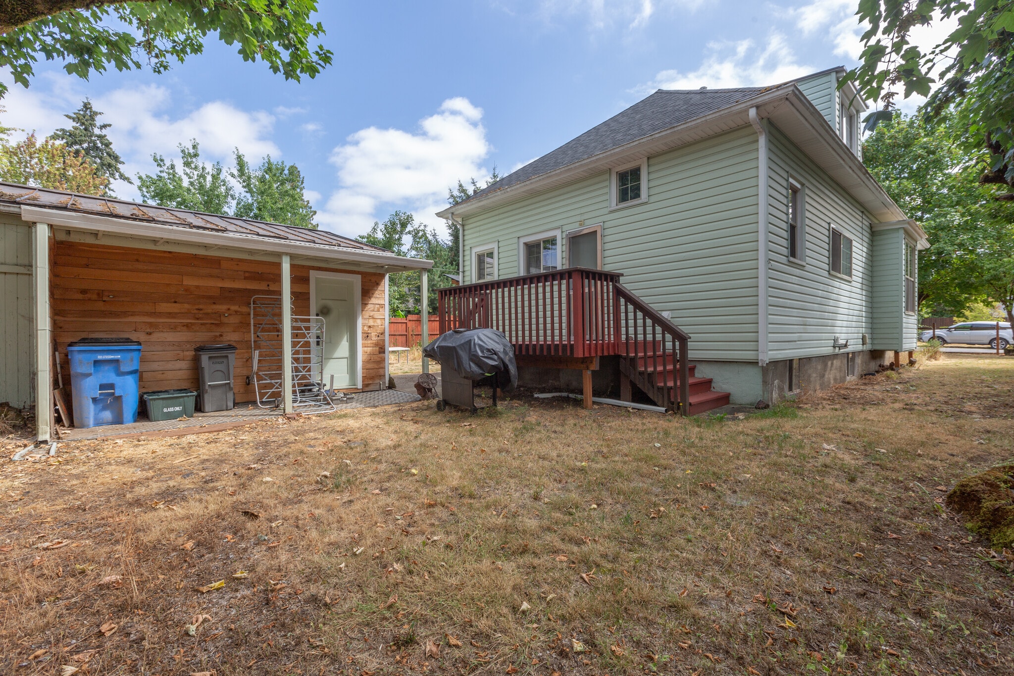 Building Photo - 3410 Q St