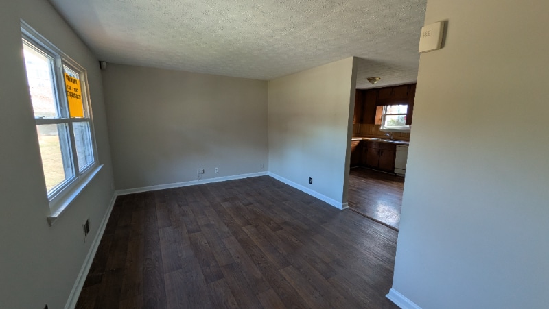 Building Photo - 2720 Oxford Ct