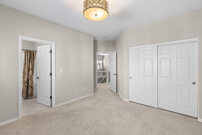 Building Photo - 9161 Tudor Park Pl